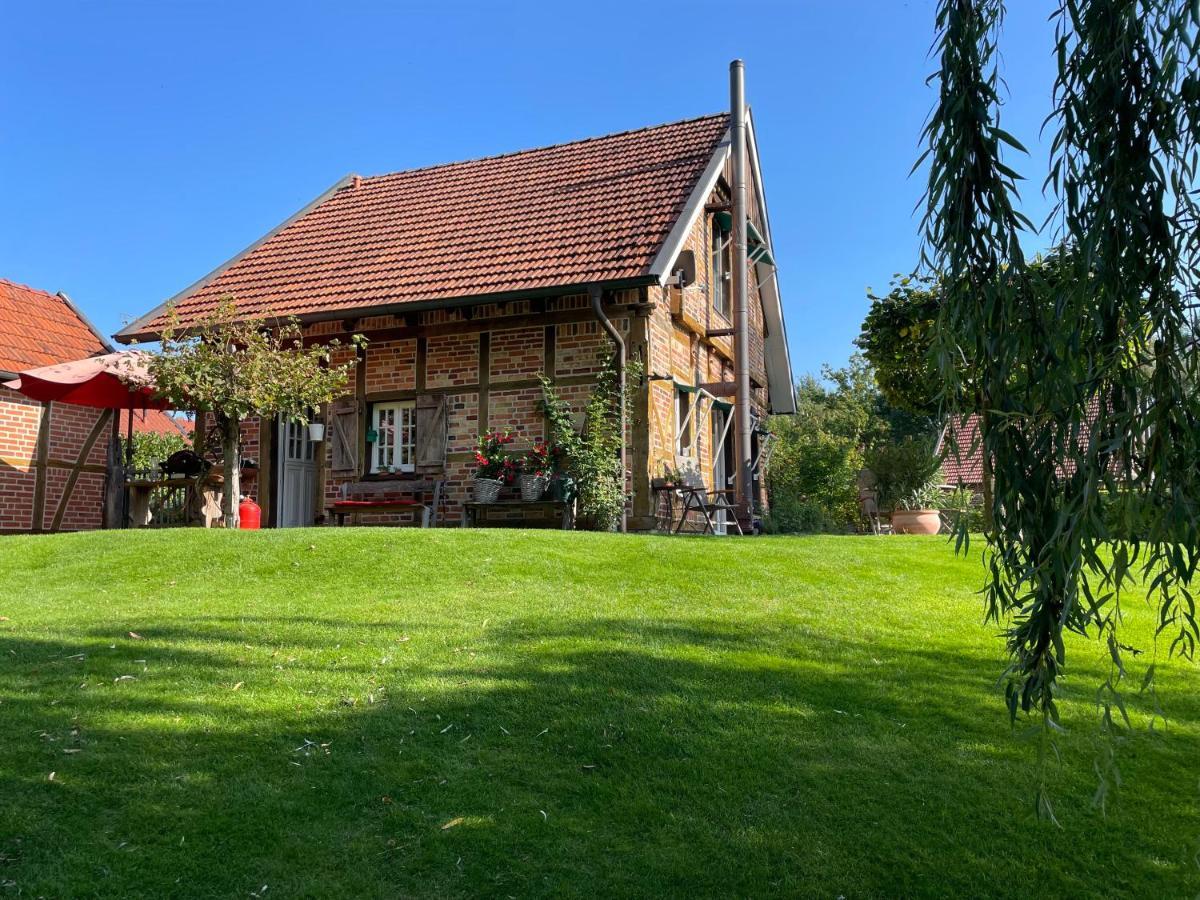 Gemuetliches Fachwerkhaus Am See Mit Kamin Warendorf Ngoại thất bức ảnh