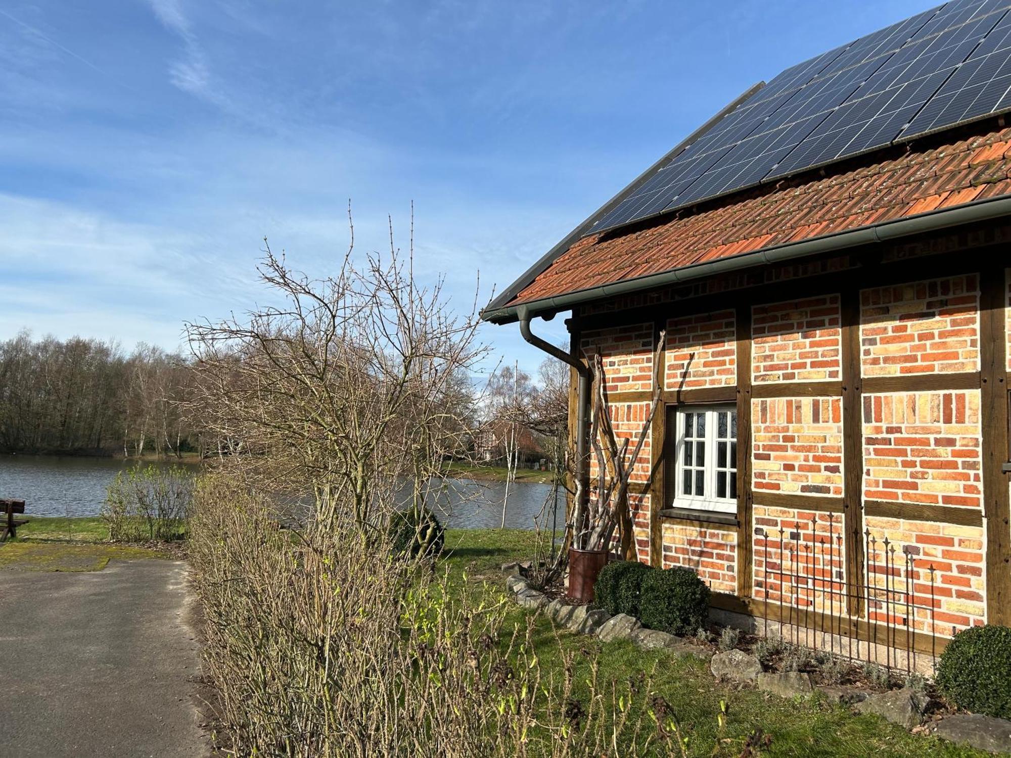 Gemuetliches Fachwerkhaus Am See Mit Kamin Warendorf Ngoại thất bức ảnh